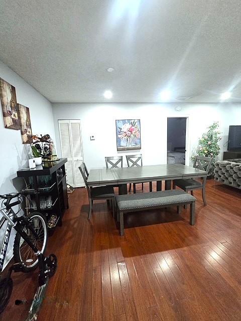 Royal Garden Condo - Residential Lease