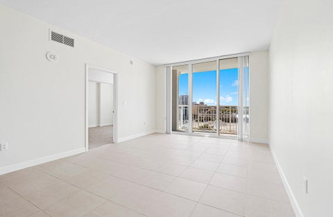 Featured picture for the property R11054644
