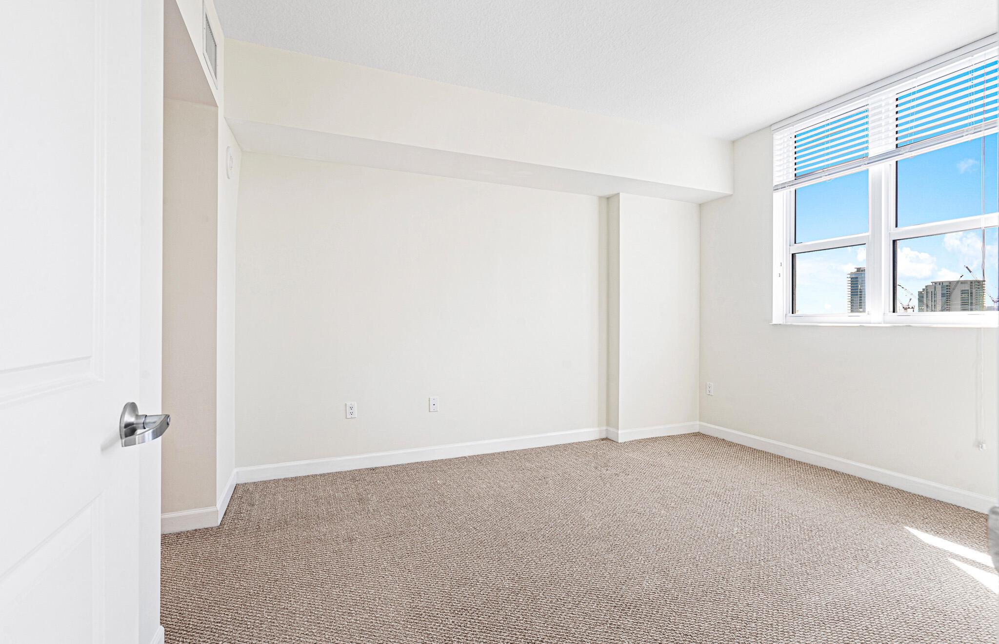 480 Hibiscus Street 829