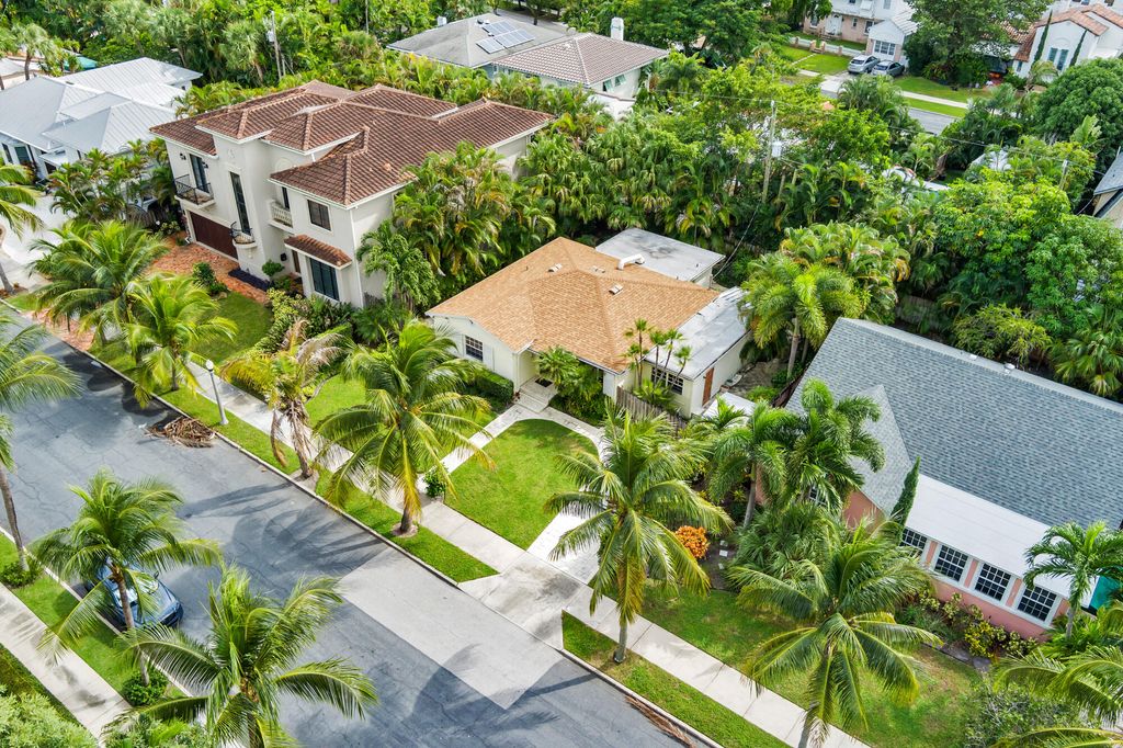 Photo of 230 Avila Road, West Palm Beach, FL 33405 (MLS # R11138782)