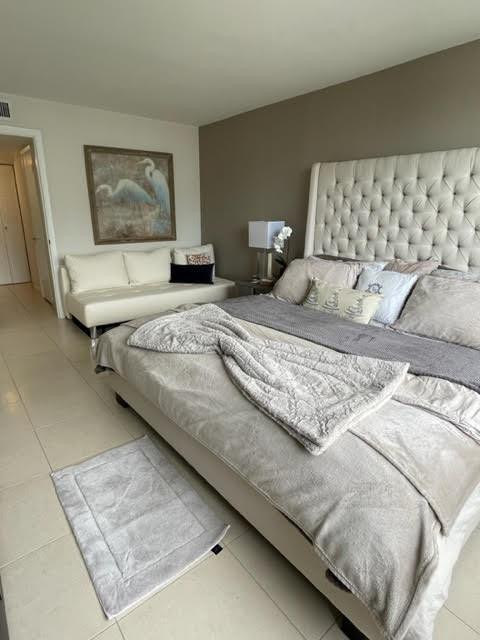 Admirals Port Condo - Residential Lease