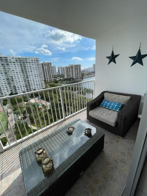 Admirals Port Condo - Residential Lease