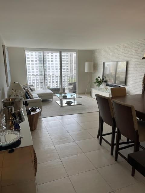 Admirals Port Condo - Residential Lease