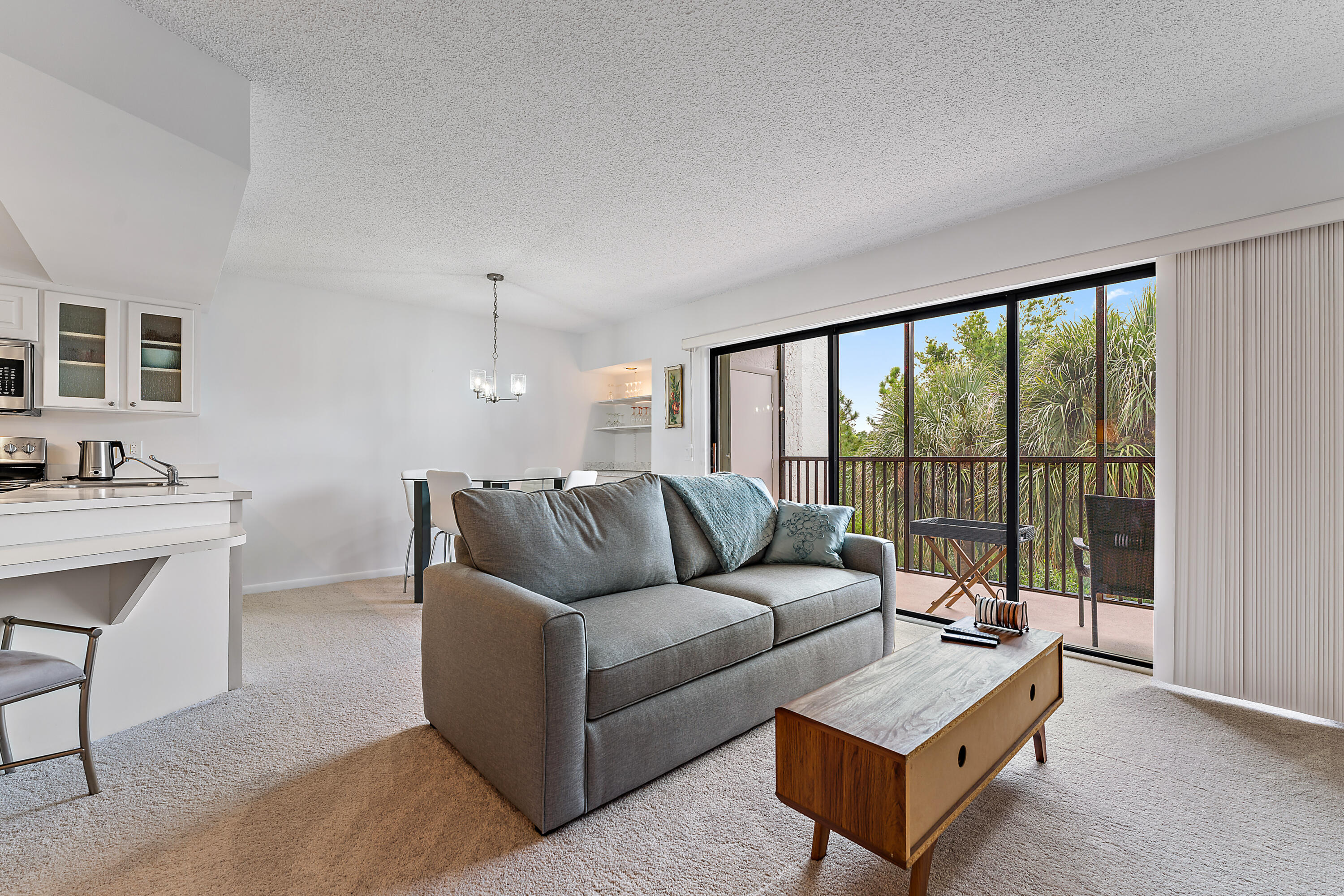 SEA RISE CONDO - Residential Lease