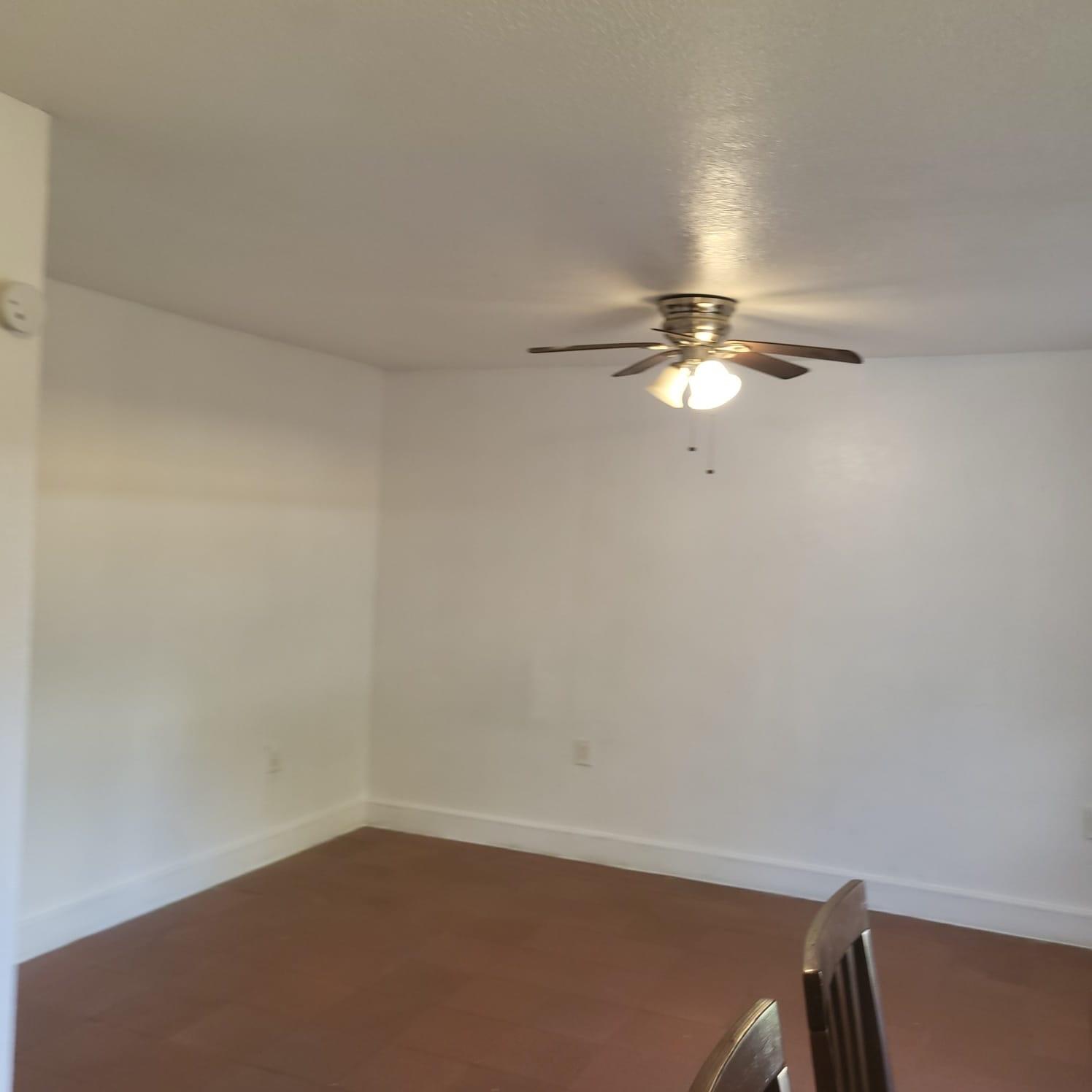 112 Newton Rd back