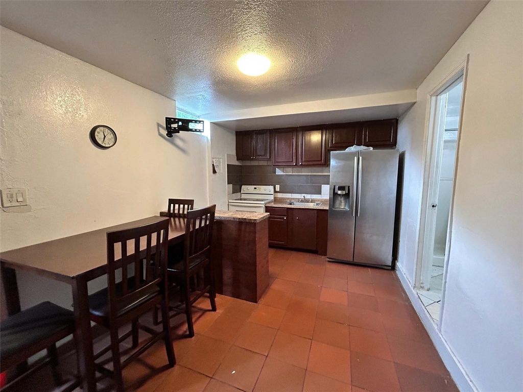 Photo of 112 Newton Rd #back, West Park, FL 33023 (MLS # F10518134)