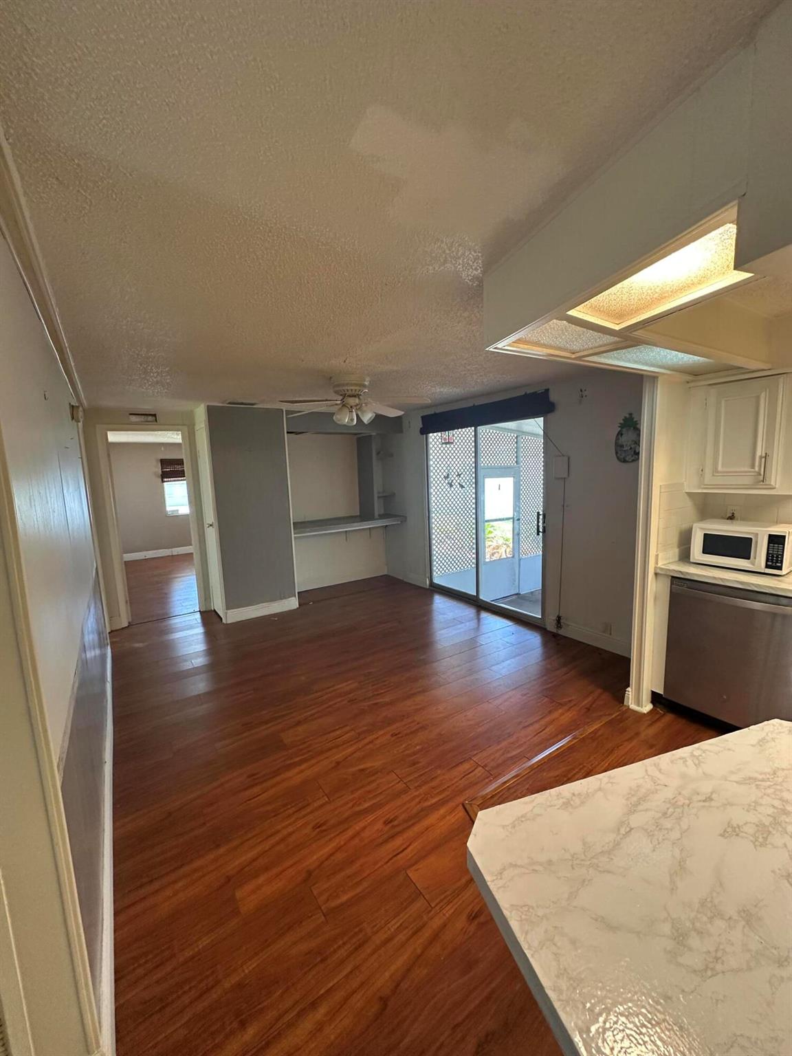 Spanish Lakes Riverfront - Residential