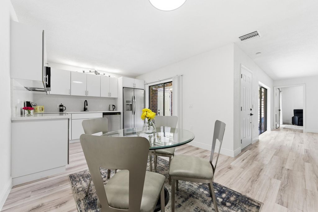 Photo of 1424 14th Terrace #1424, Palm Beach Gardens, FL 33418 (MLS # B26008020)