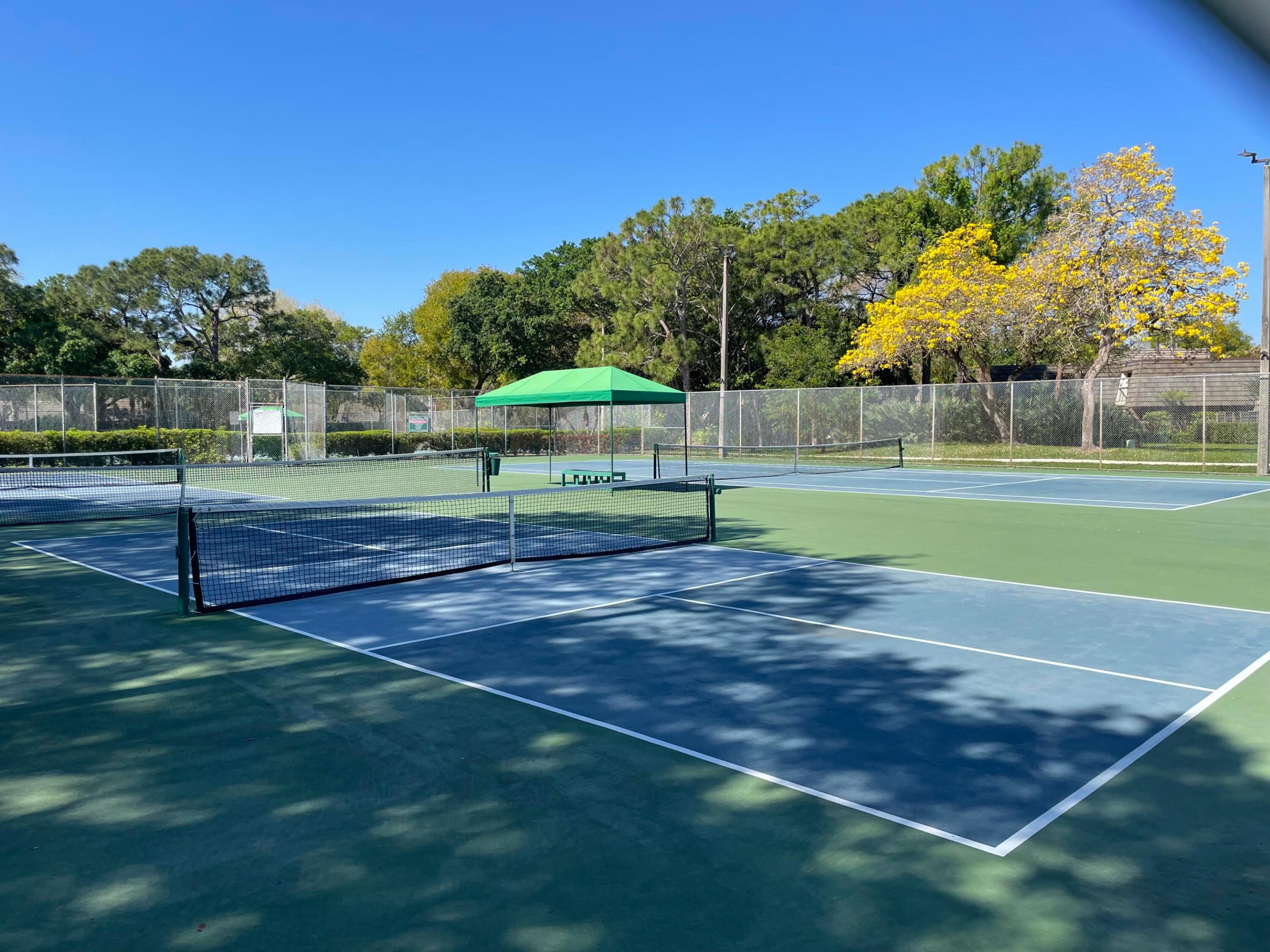 Glenwood Townhomes - Residential Lease