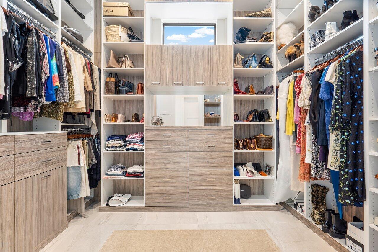 ST ANDREWS COUNTRY CLUB - Residential