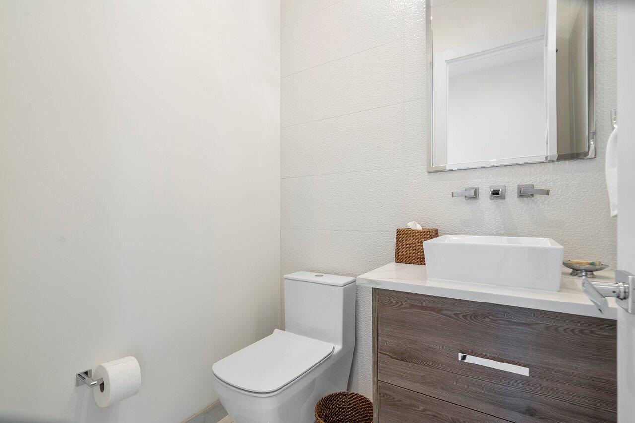 ST ANDREWS COUNTRY CLUB - Residential