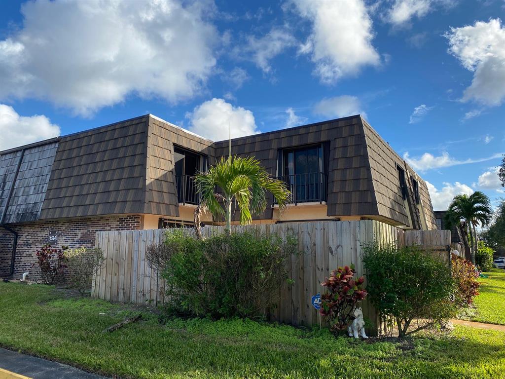 FOREST LAKES - Residential Lease