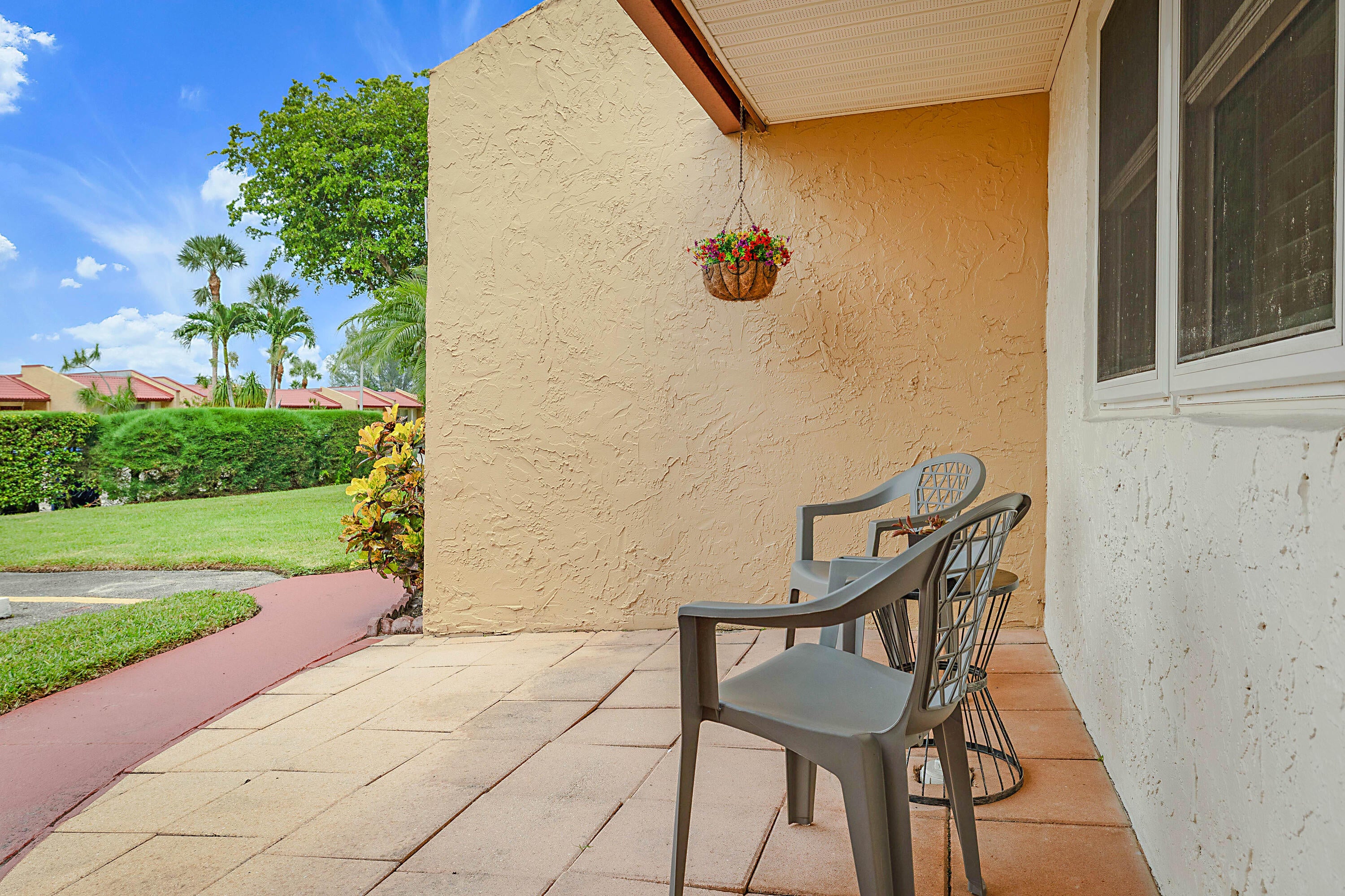 152 LAKE ANNE Drive 152