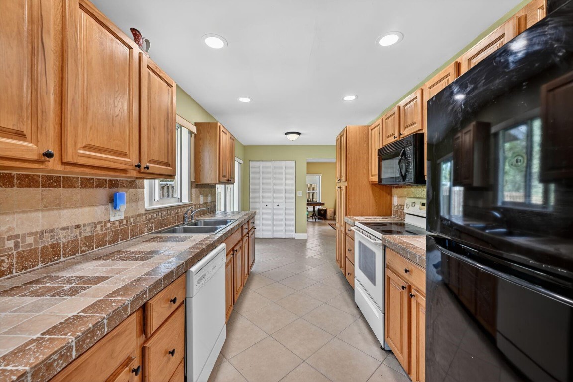 Orange Tree Homes - Residential