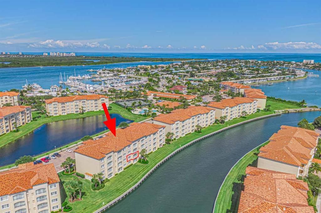 Photo of 7 Harbour Isle Drive E #204, Fort Pierce, FL 34949 (MLS # R10752822)