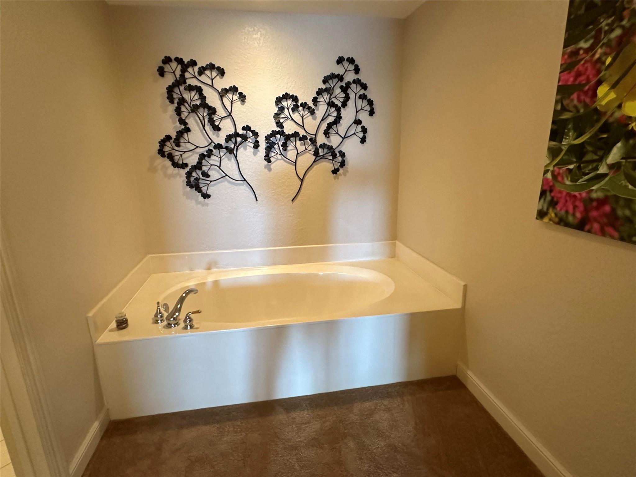 Kings Point - Southampton - Residential