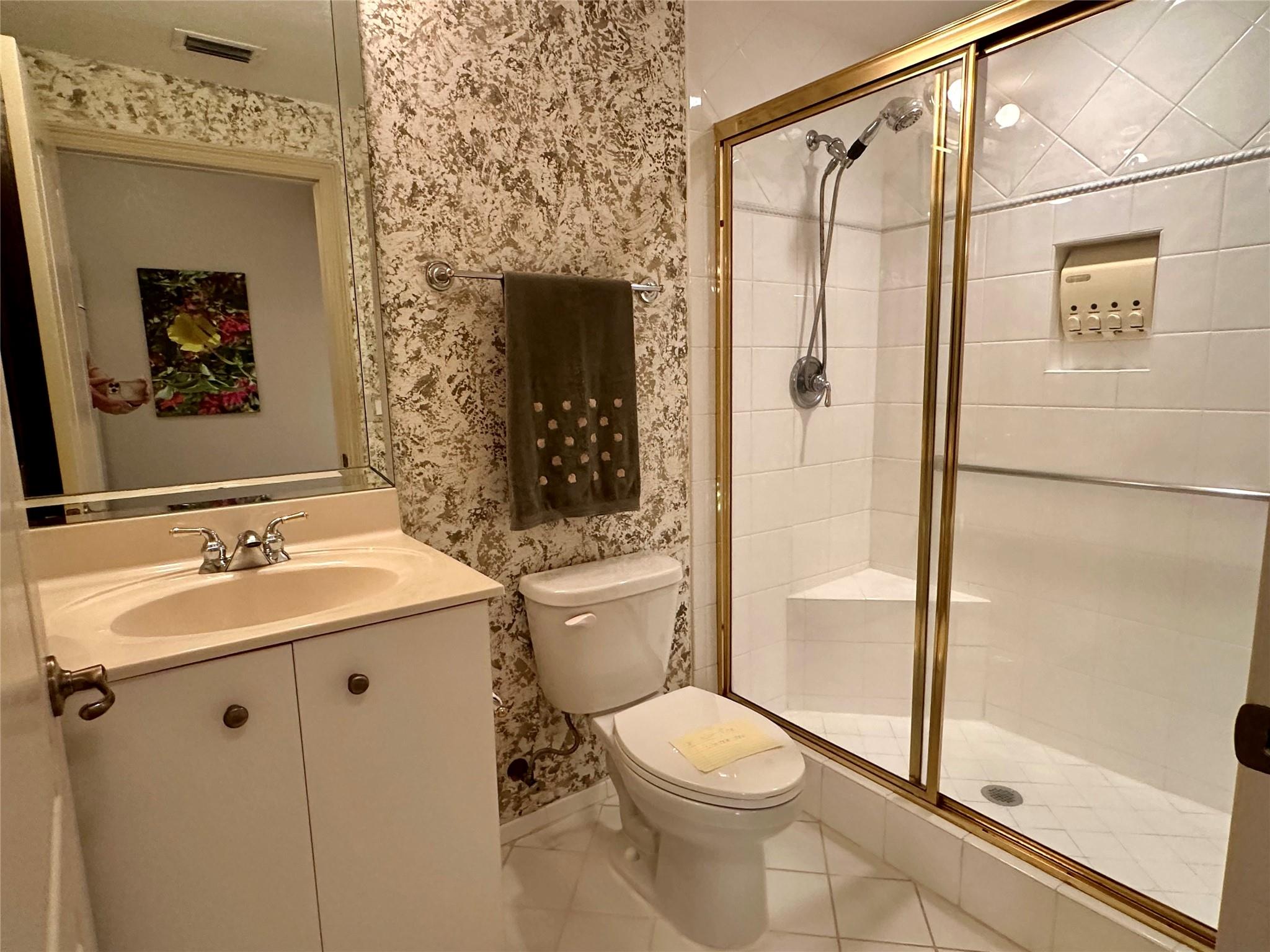 Kings Point - Southampton - Residential