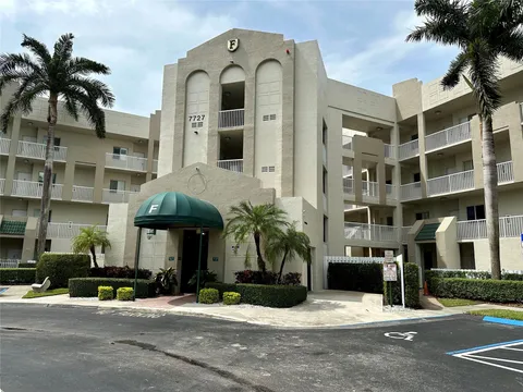 7727 Southampton Ter Unit 303, Tamarac, FL 33321 - MLS#: F10462171