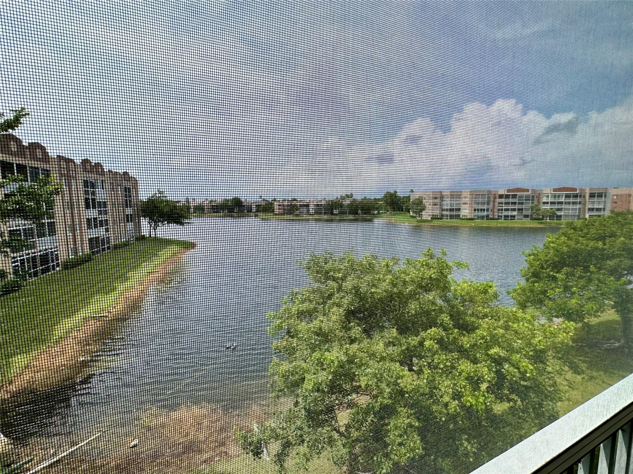 Kings Point - Southampton - Residential