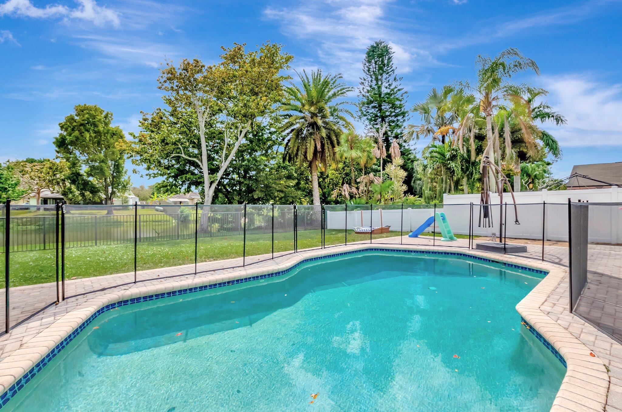 AMERICAN HOMES AT BOCA RATON 7 - Residential Lease
