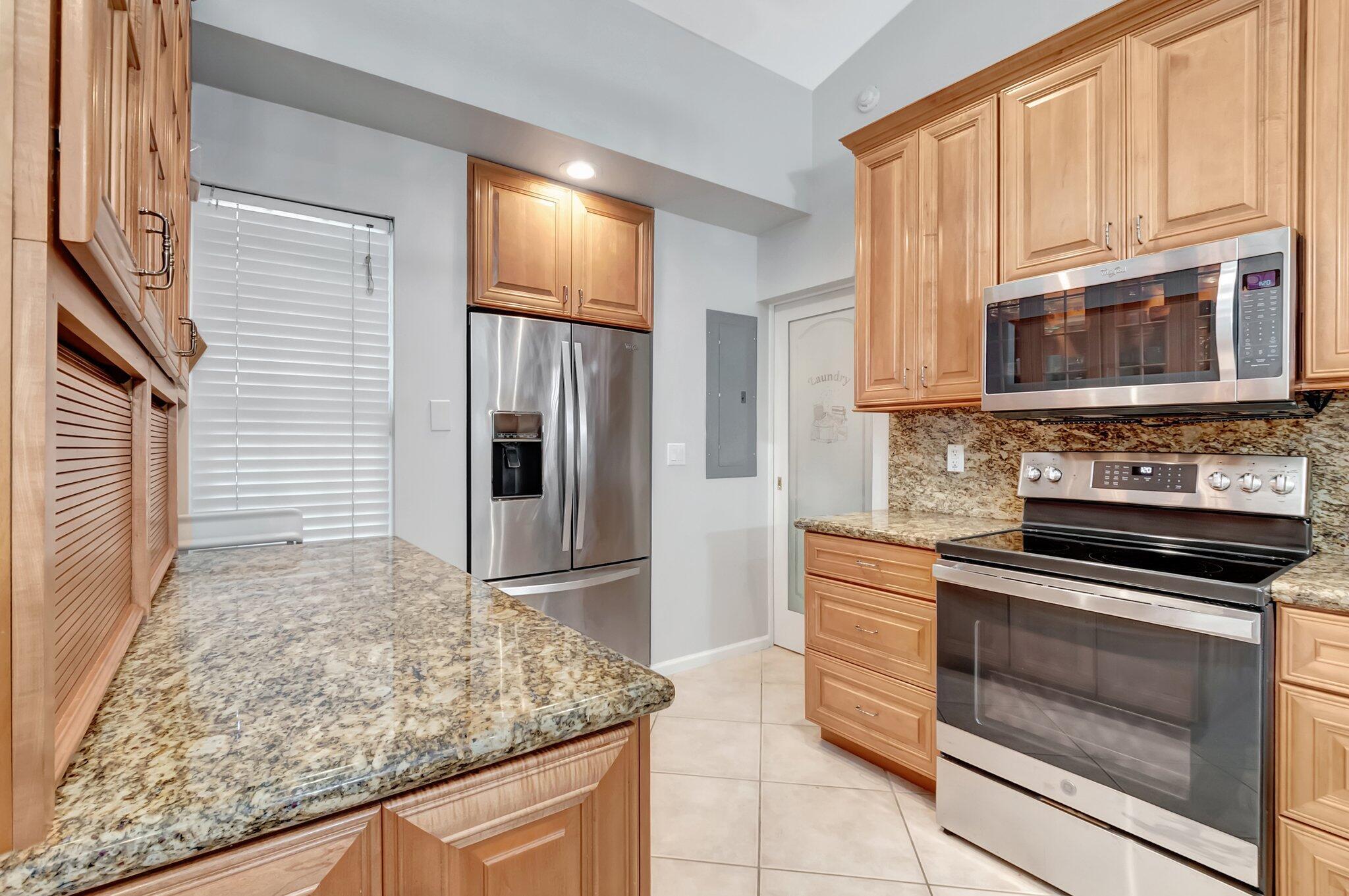 AMERICAN HOMES AT BOCA RATON 7 - Residential Lease