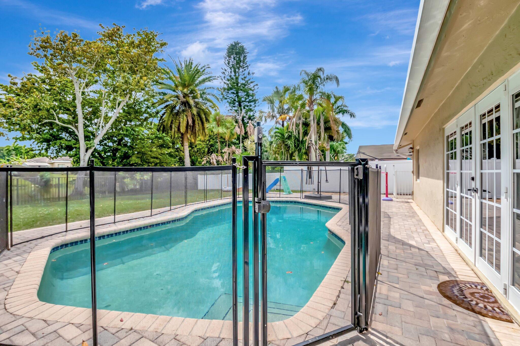 AMERICAN HOMES AT BOCA RATON 7 - Residential Lease