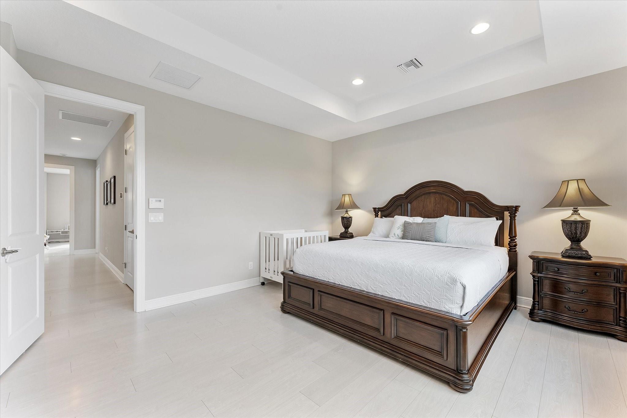 Coral Lago 182-31 B - Residential