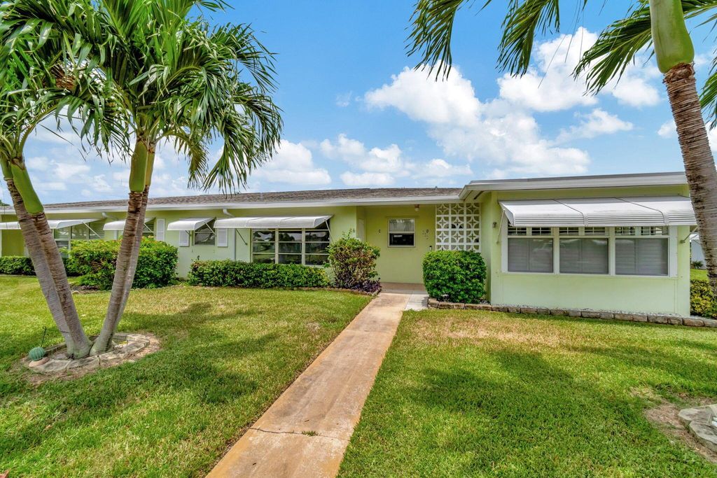 Photo of 185 South Boulevard #C, Boynton Beach, FL 33435 (MLS # R11002400)