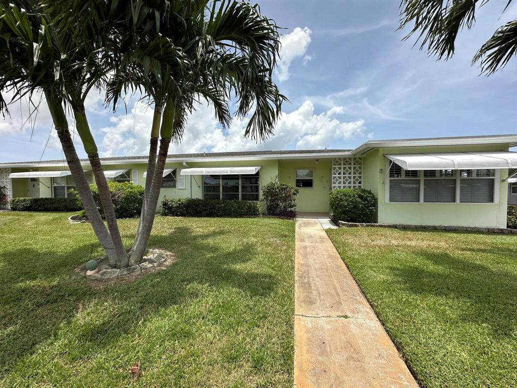 Photo of 185 South Boulevard #C, Boynton Beach, FL 33435 (MLS # R11002400)