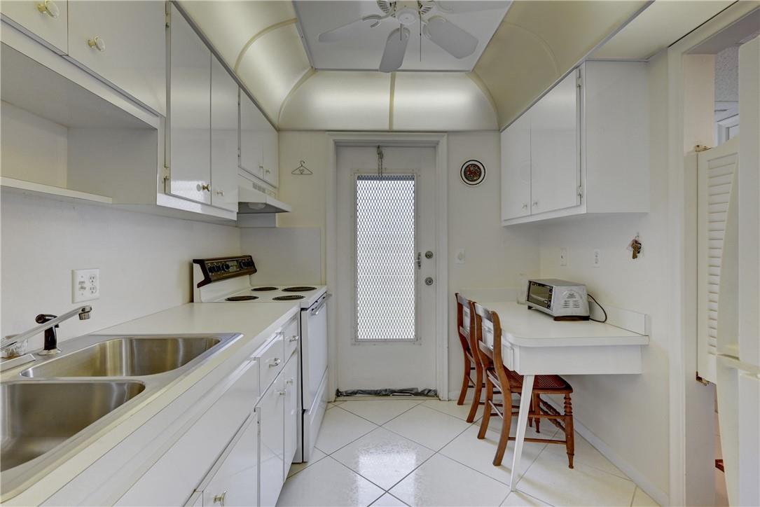 BOCA VERDE EAST CONDO - Residential