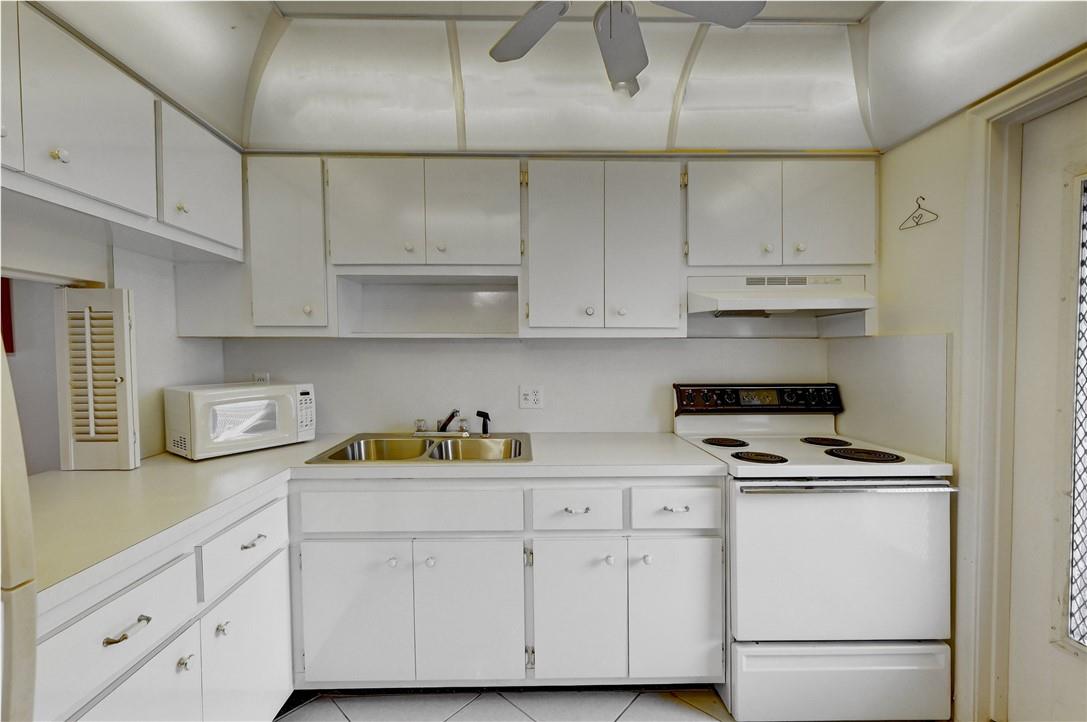 BOCA VERDE EAST CONDO - Residential