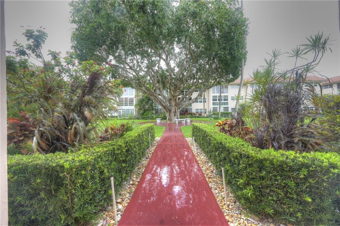 BOCA VERDE EAST CONDO - Residential