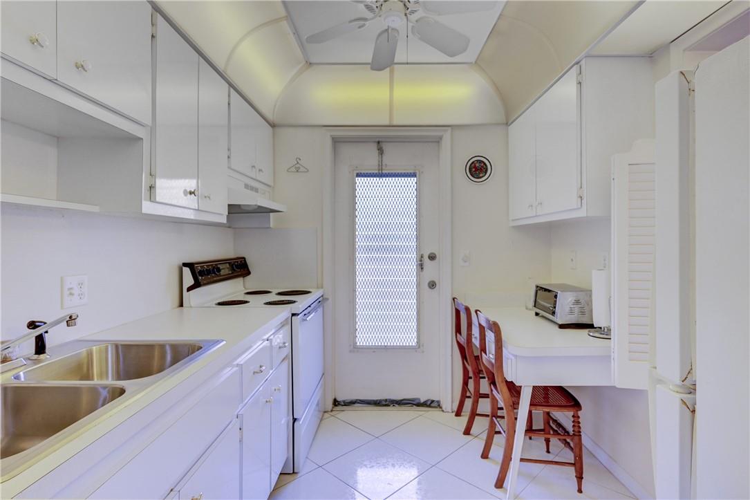 BOCA VERDE EAST CONDO - Residential