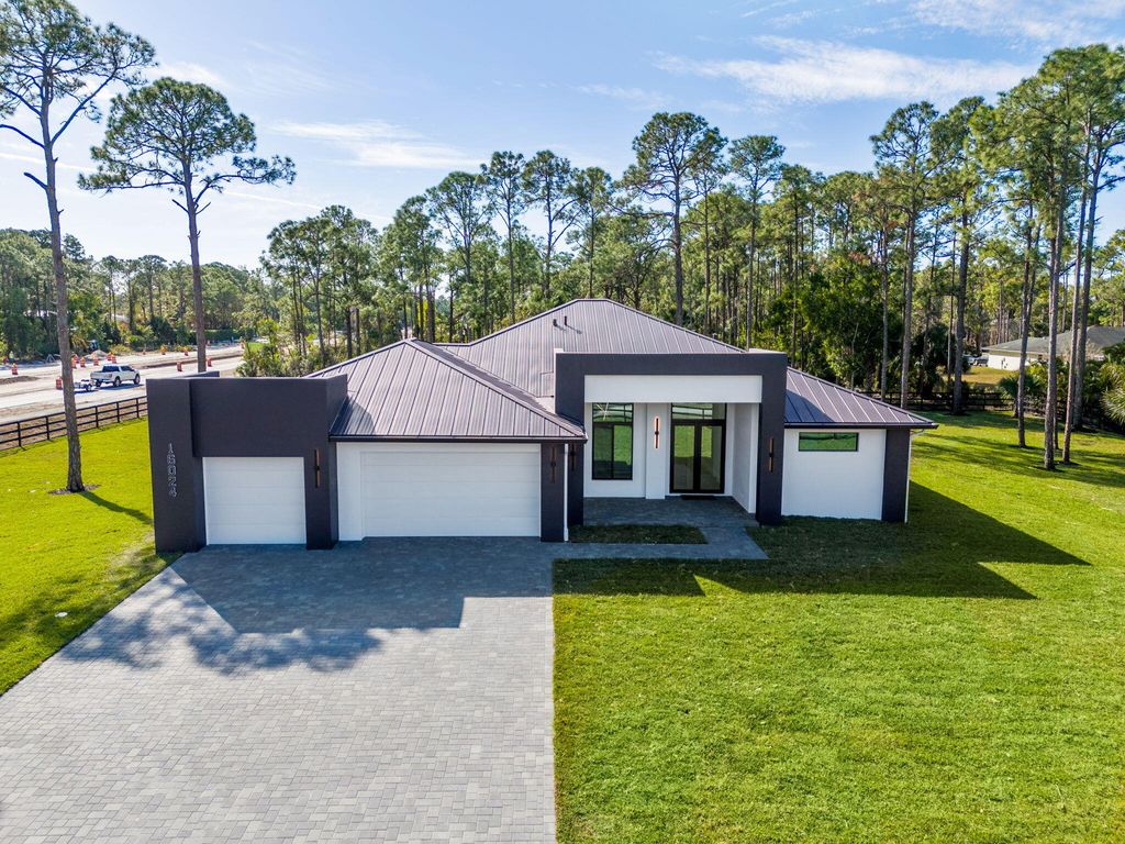 Photo of 16024 84th Court N, Loxahatchee, FL 33470 (MLS # R11160728)