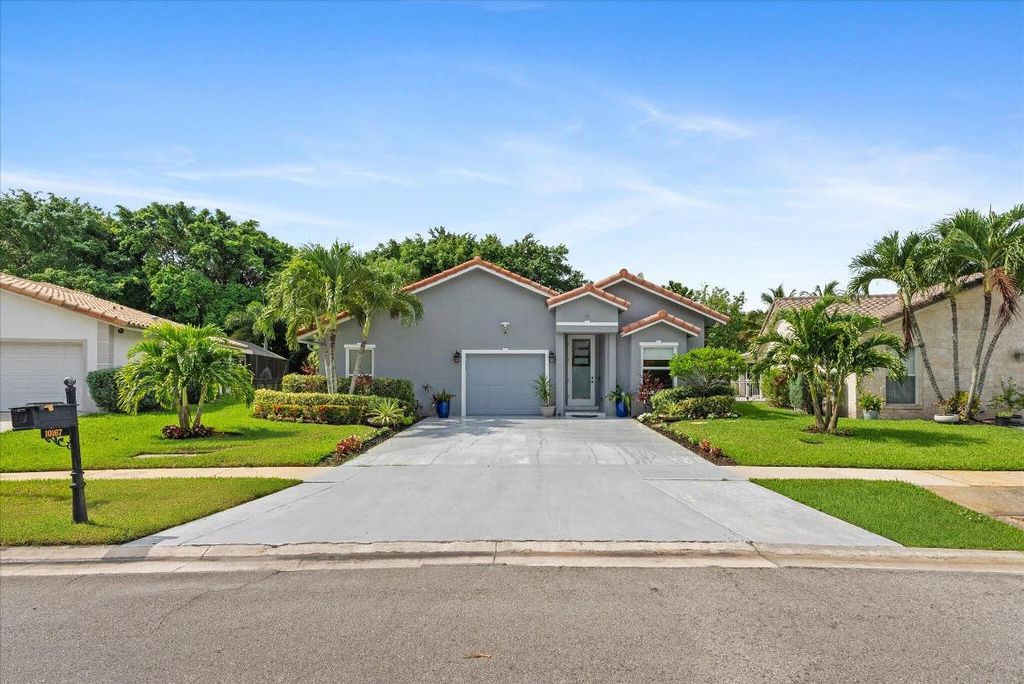 Photo of 10167 Camelback Lane, Boca Raton, FL 33498 (MLS # R11138777)
