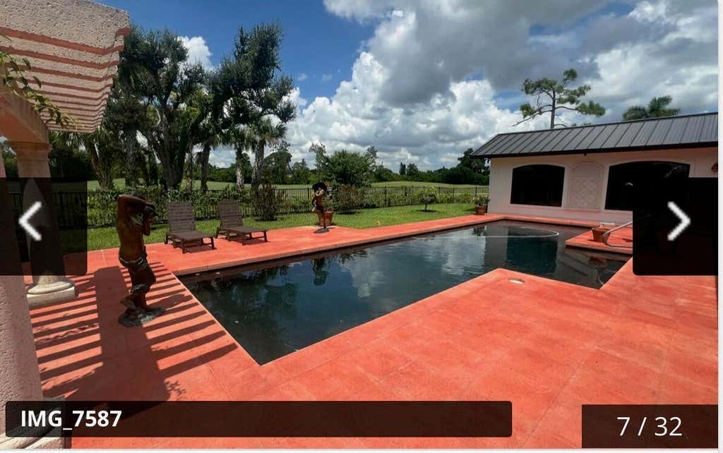 Photo of 5091 SE BURNING TREE Circle, Stuart, FL 34997 (MLS # B26059080)