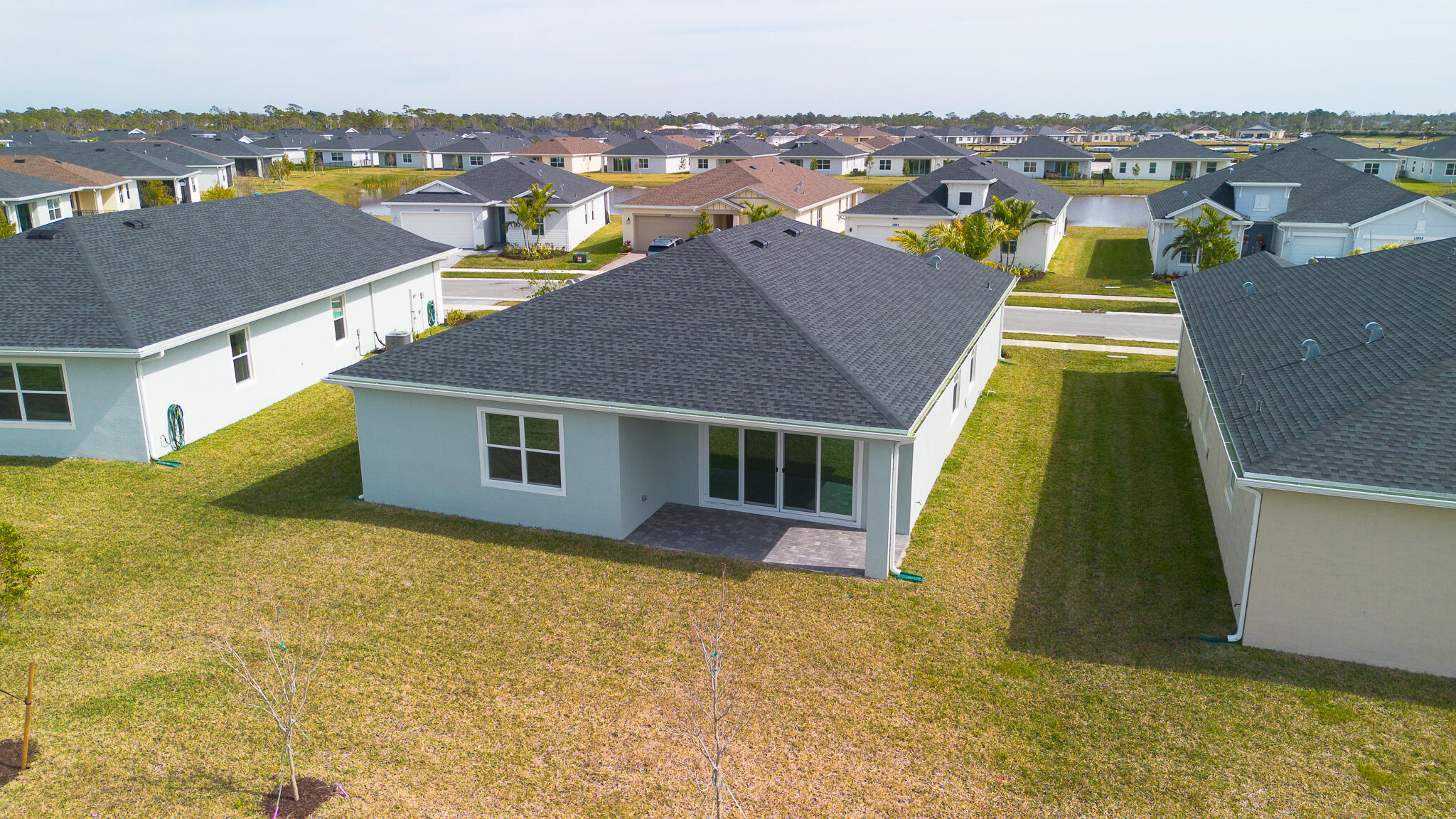 REPLAT OF VERANDA PRESERVE EAST - Residential Lease