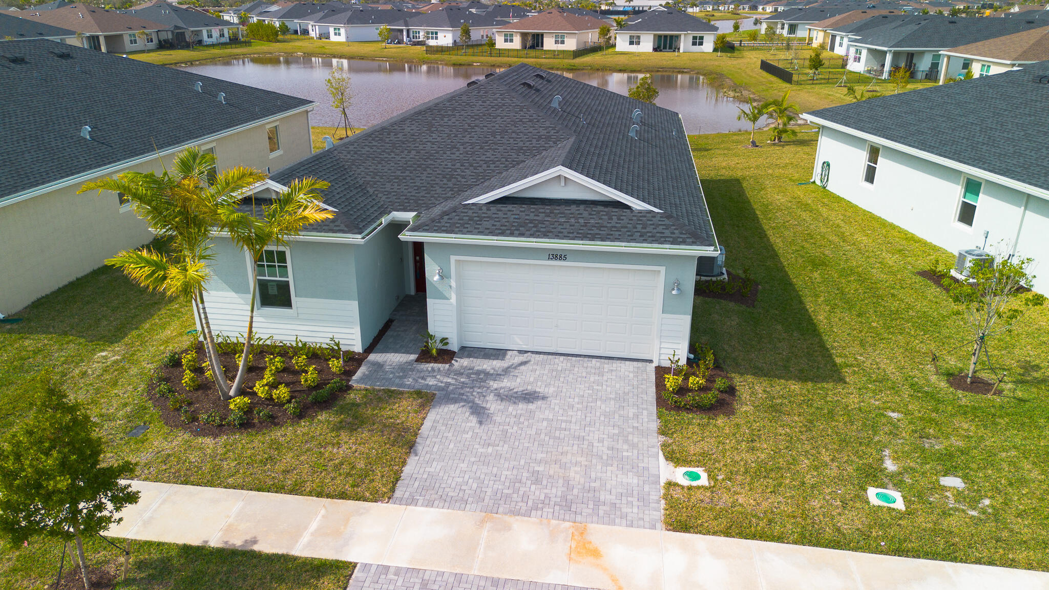 REPLAT OF VERANDA PRESERVE EAST - Residential Lease