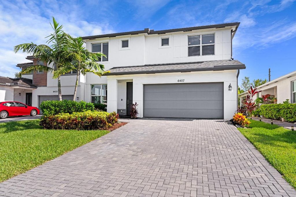 Photo of 6427 Trails Of Foxford Court, West Palm Beach, FL 33415 (MLS # R11109110)