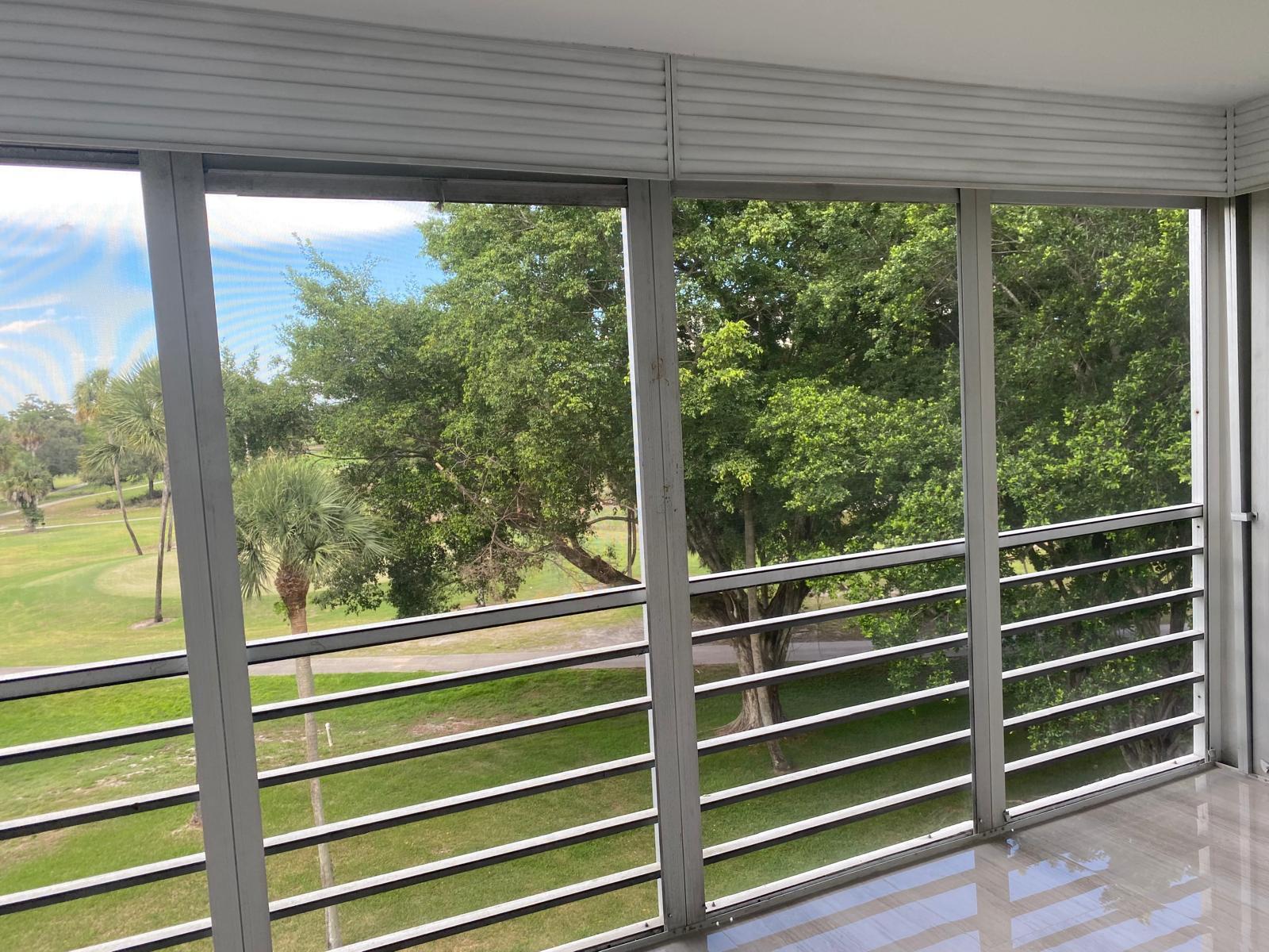 NO 78 PALM-AIRE COUNTRY CLUB - Residential