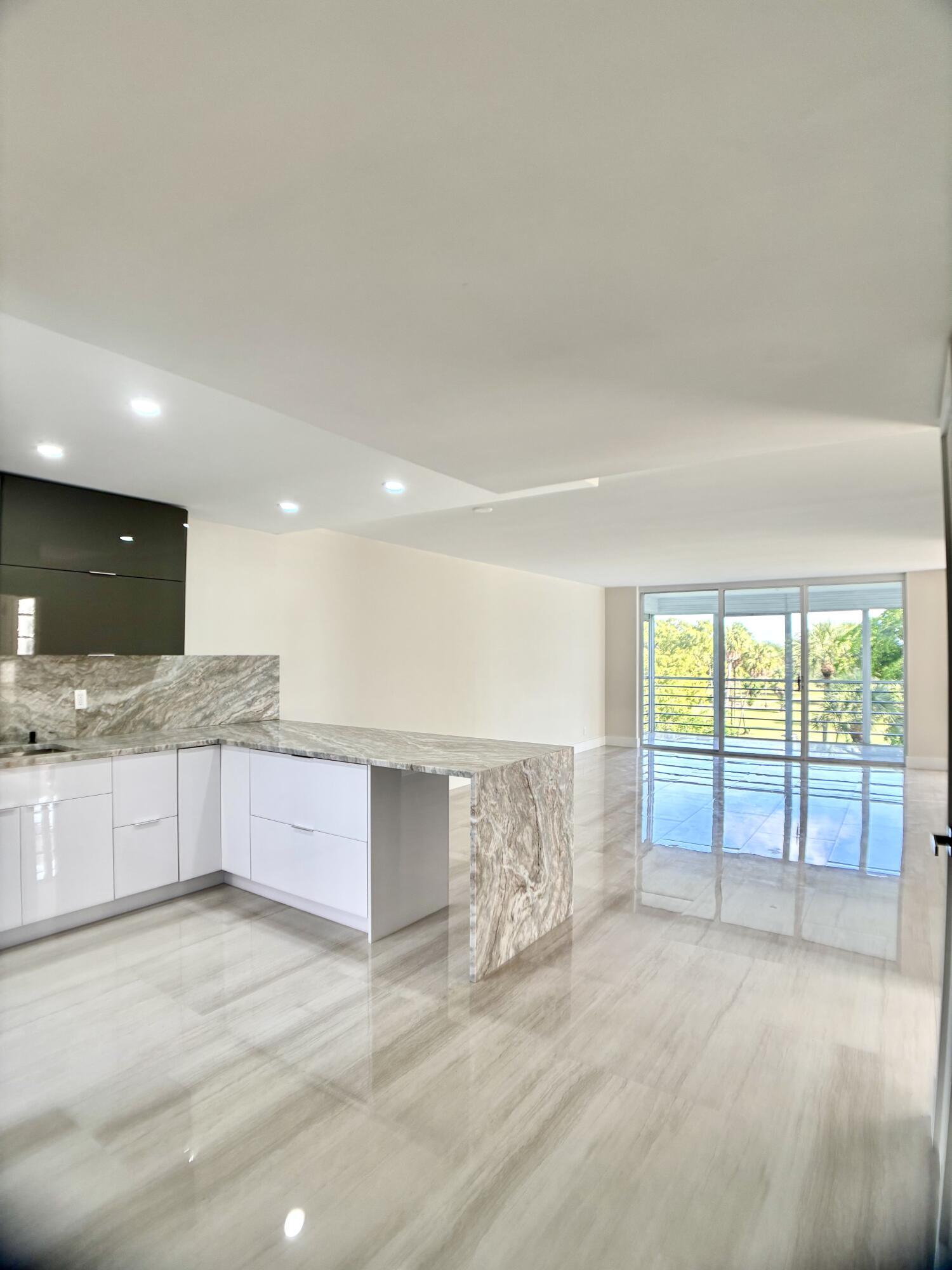 NO 78 PALM-AIRE COUNTRY CLUB - Residential