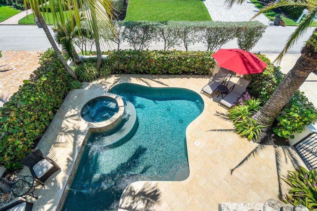 SHORE VIEW - Residential