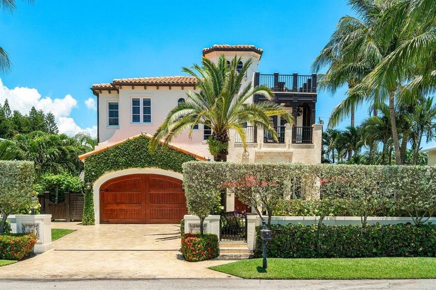 Exceptional beach property, steps to the ocean and minutes to Atlantic Avenue   Ocean views from 3rd level and Master balcony.   Fully furnished and appointed - no expense spared. This property has been renovated with the finest finishes and furnishings. Master Spa, chef's kitchen and more. Extremely comfortable living area and pool side retreat. The perfect getaway!.