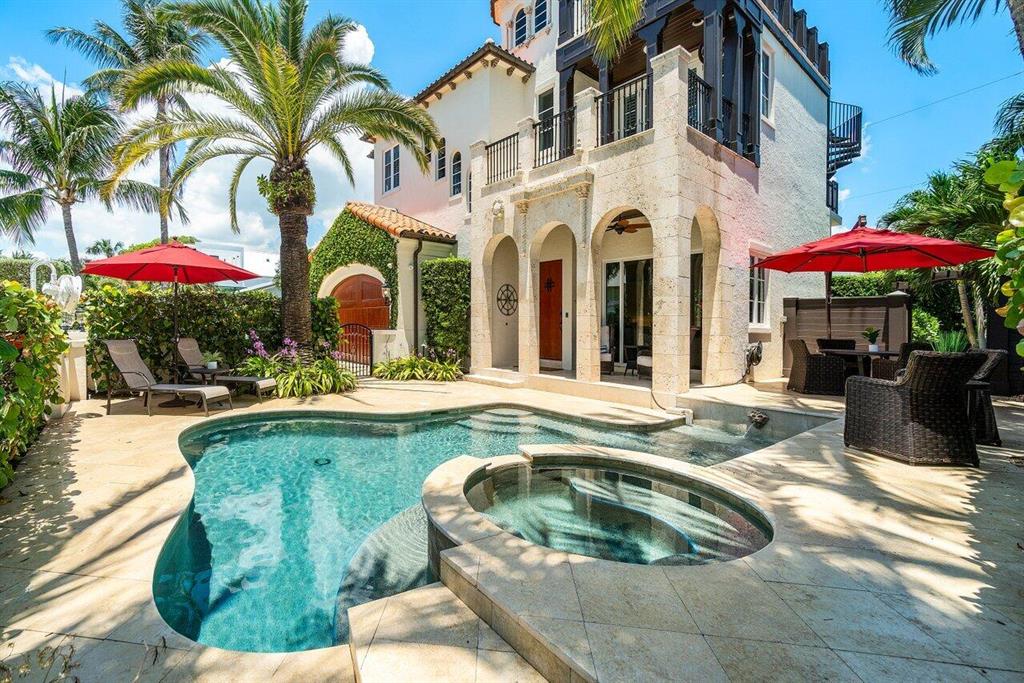 SHORE VIEW - Residential