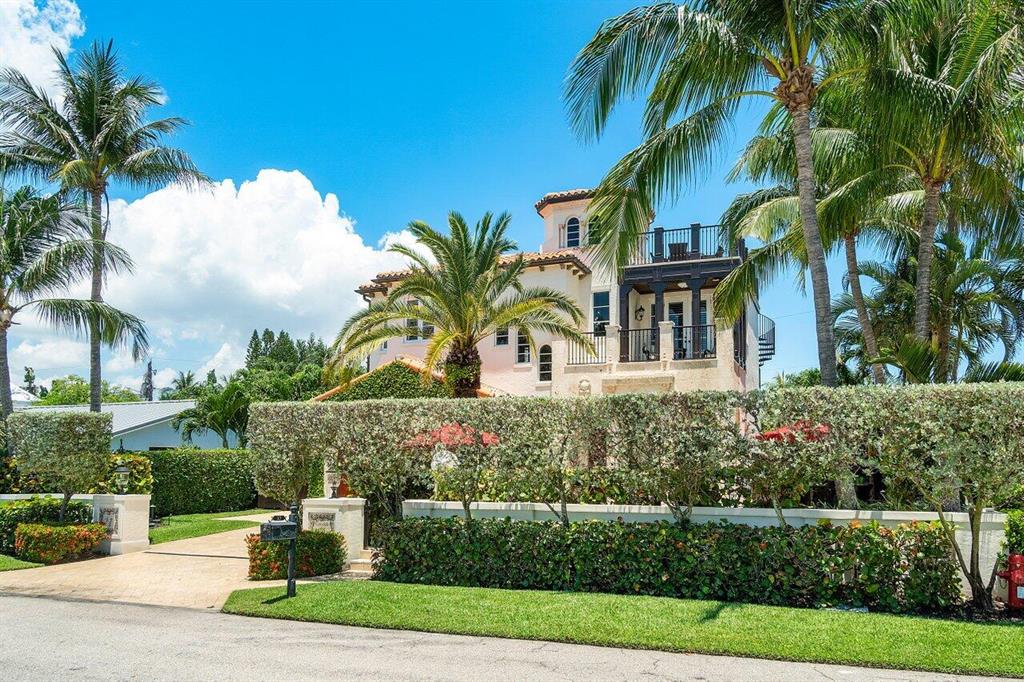 SHORE VIEW - Residential