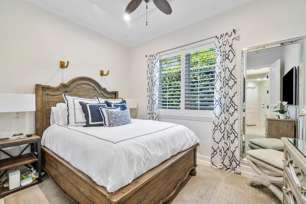 SHORE VIEW - Residential