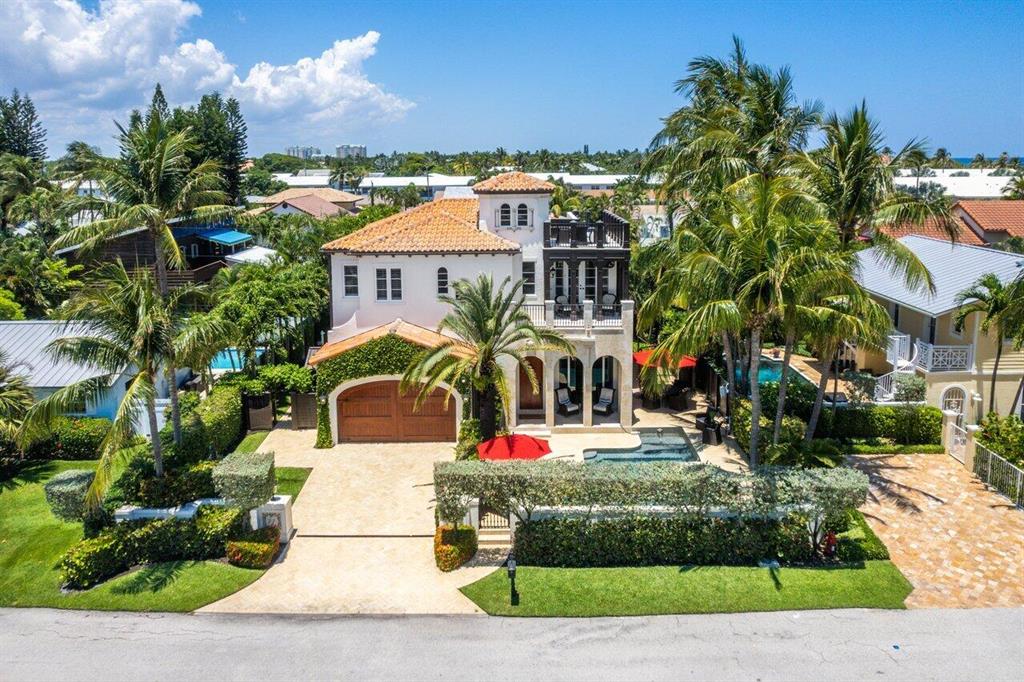 SHORE VIEW - Residential