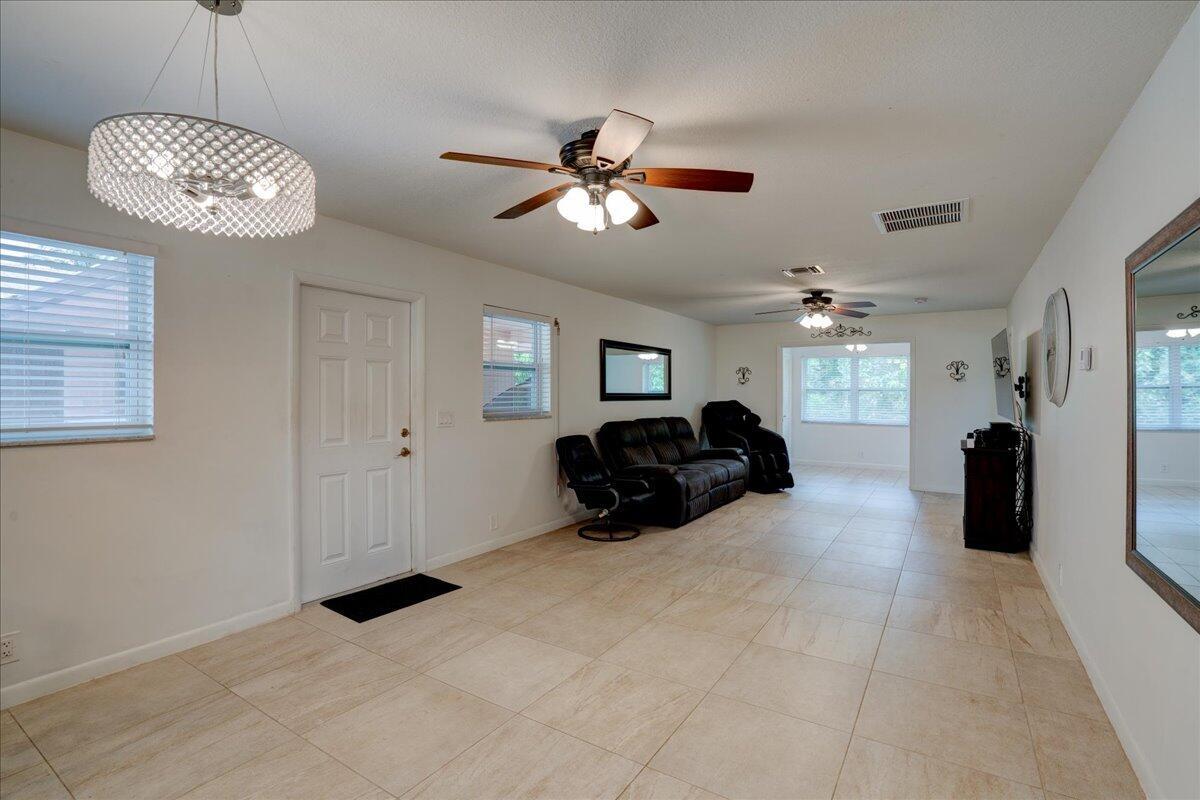 COUNTRY MANORS CONDO - Residential