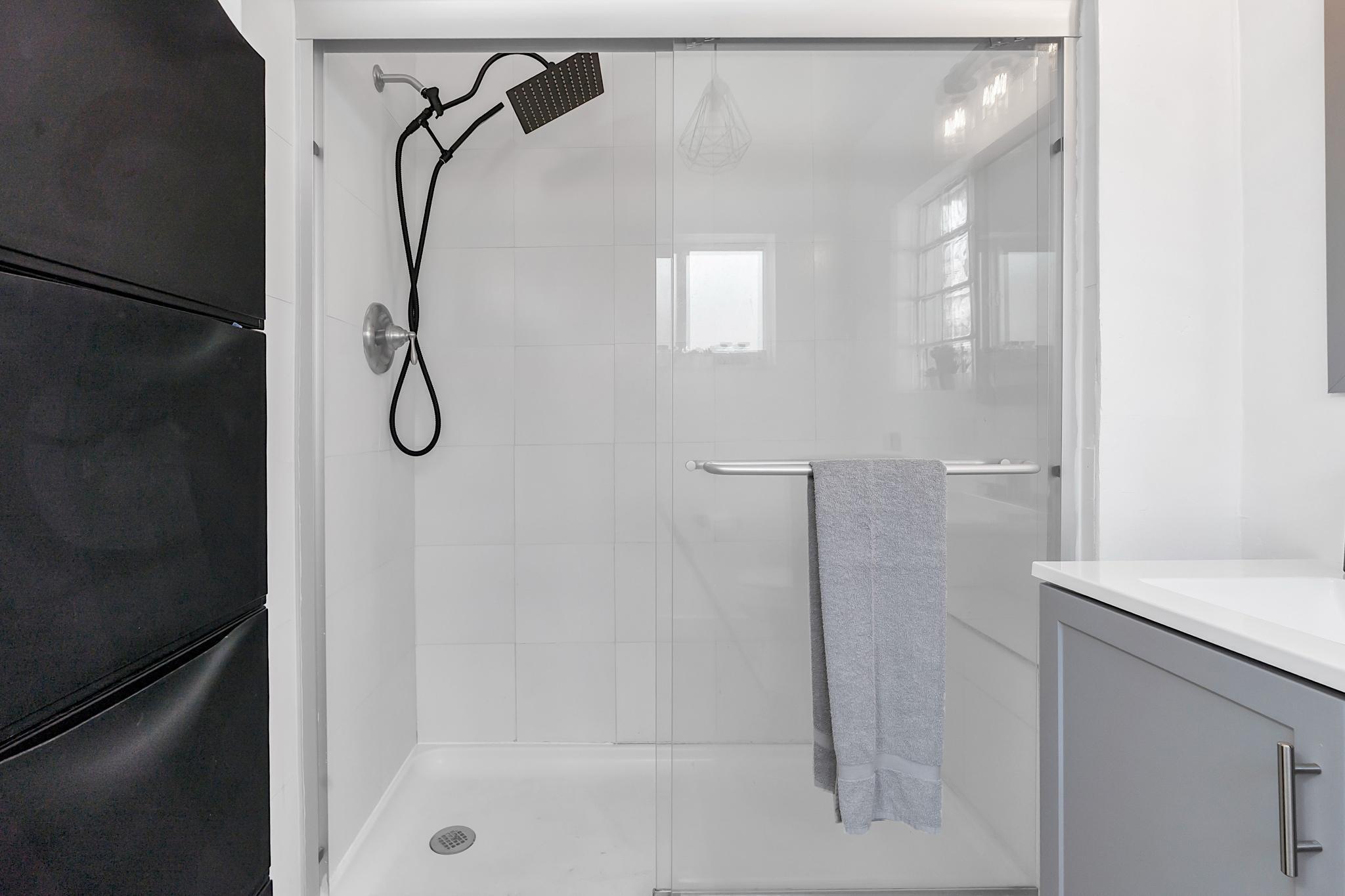 Pompano Isles 27-15 B - Residential Lease