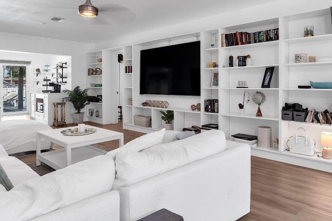 Pompano Isles 27-15 B - Residential Lease